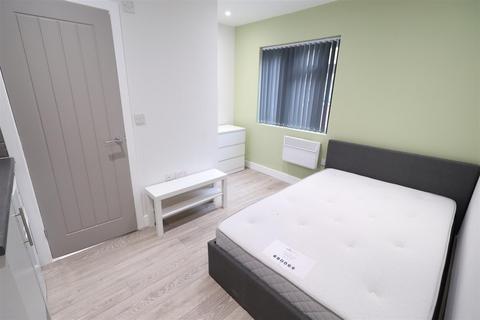 undefined, Maudslay Road, Coventry CV5