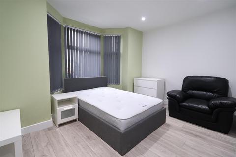undefined, Maudslay Road, Coventry CV5