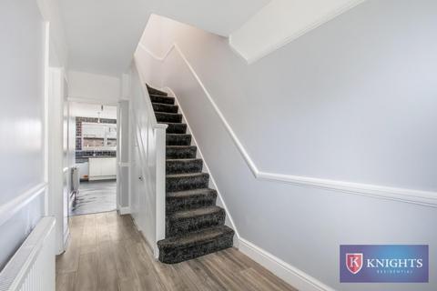 undefined, Rossdale Drive, London, N9