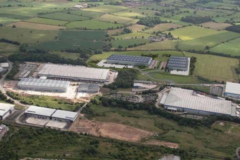 Distribution warehouse to rent, Erf Way Middlewich CW10 0QJ