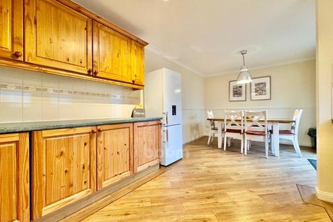 undefined, 43 Main Street, Lochwinnoch
