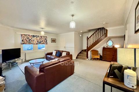 undefined, 43 Main Street, Lochwinnoch