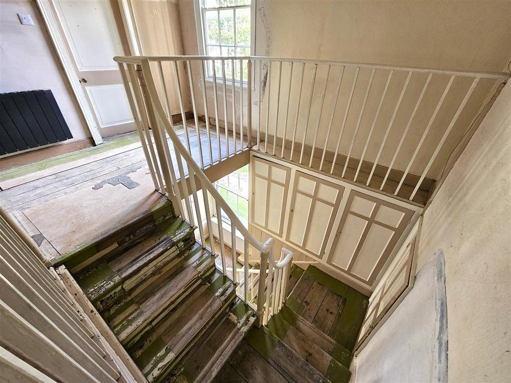 Second Floor Landing.jpg
