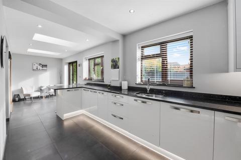 5 bedroom house for sale, Granary Close, Weavering, Maidstone