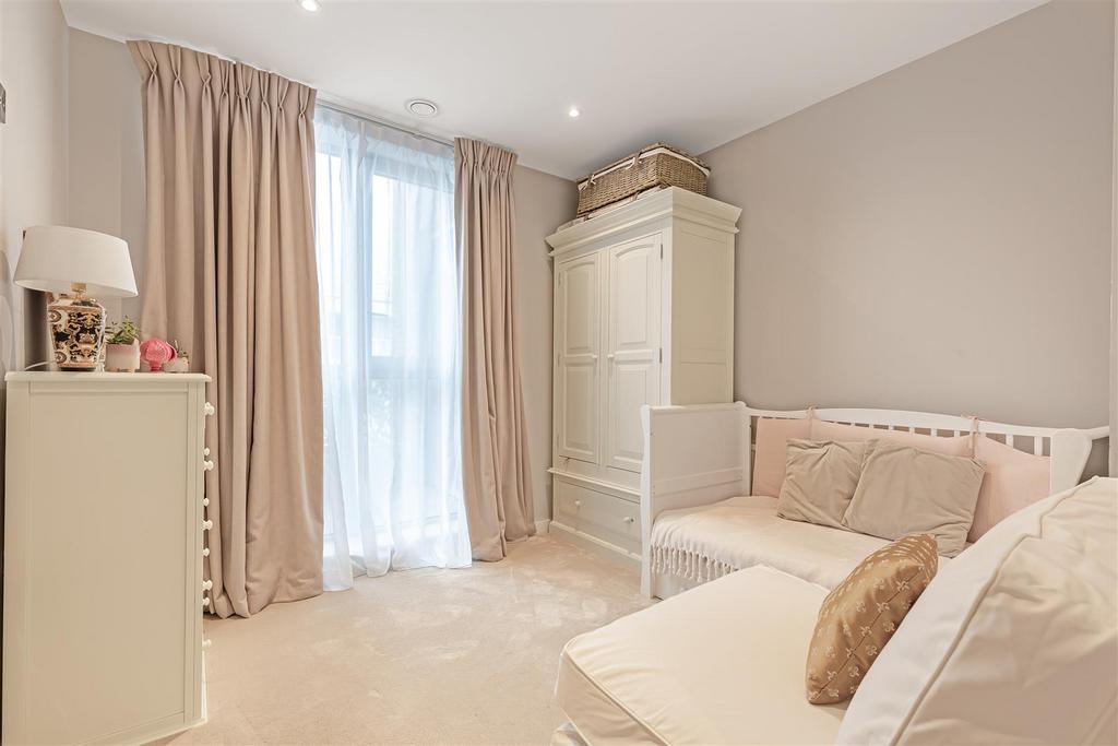 Eden harper-york road-sw11 1 .jpg