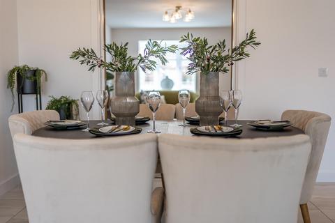 4 bedroom detached house for sale, Pillar Way, Scartho DN33