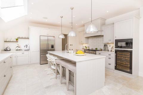 undefined, Queensmill Road, London SW6