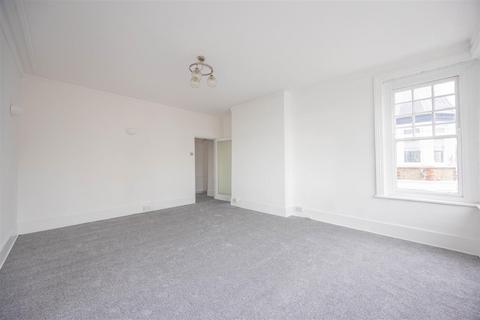 2 bedroom flat for sale, PALMERSTON ROAD, Westcliff-On-Sea