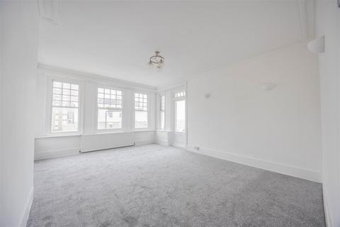 2 bedroom flat for sale, PALMERSTON ROAD, Westcliff-On-Sea