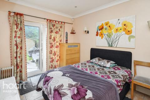 5 bedroom semi-detached house for sale, Courtfield Avenue, Harrow