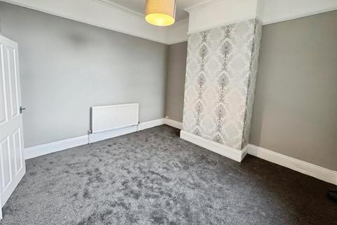 undefined, Holroyd Hill, Bradford BD6