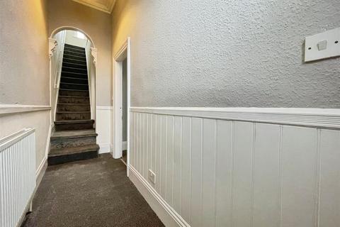 undefined, Holroyd Hill, Bradford BD6