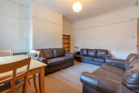4 bedroom terraced house to rent, £105pppw - Warwick Street, Heaton, NE6