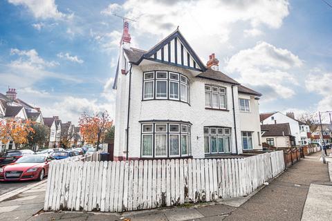undefined, Torquay Drive, Leigh-on-sea, SS9