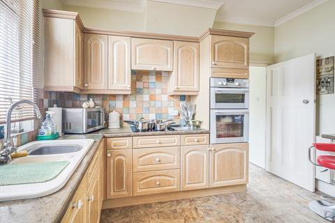 undefined, Torquay Drive, Leigh-on-sea, SS9
