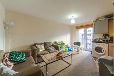 3 bedroom apartment to rent, £115pppw - Melbourne Street, Newcastle Upon Tyne