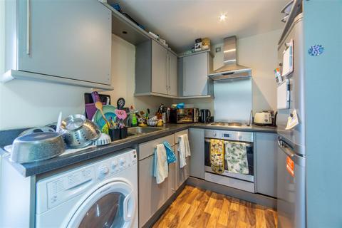 3 bedroom apartment to rent, £115pppw - Melbourne Street, Newcastle Upon Tyne