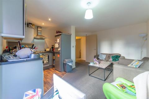 3 bedroom apartment to rent, £115pppw - Melbourne Street, Newcastle Upon Tyne