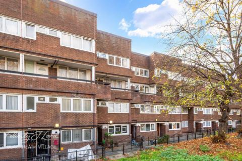 Russett Way, London SE13