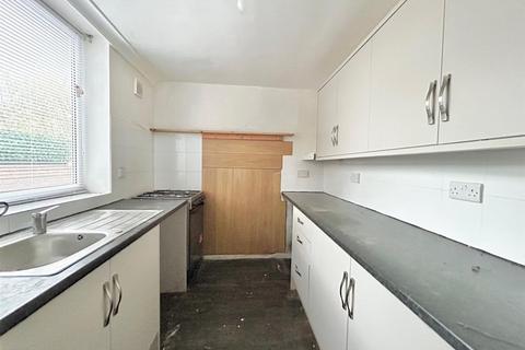 2 bedroom end of terrace house for sale, Lily Lane, Bamfurlong, Wigan