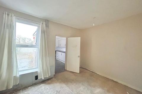 2 bedroom end of terrace house for sale, Lily Lane, Bamfurlong, Wigan