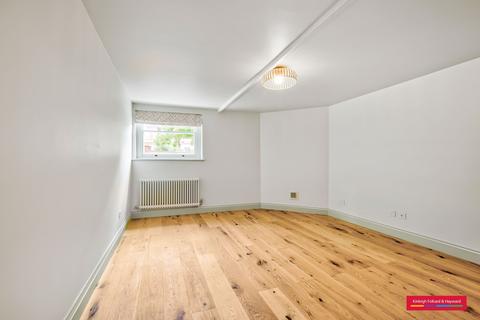 3 bedroom flat to rent, Inglewood Road, West Hampstead, London, NW6