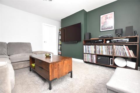 3 bedroom townhouse for sale, Springfield Avenue, Morley, Leeds, West Yorkshire