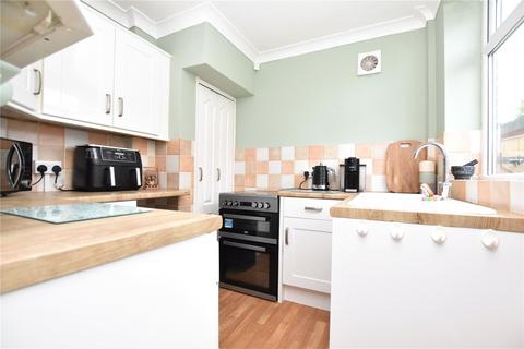 3 bedroom townhouse for sale, Springfield Avenue, Morley, Leeds, West Yorkshire