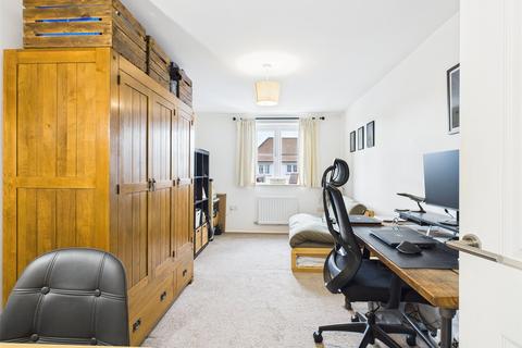 undefined, De Lisle Bush Way, Great Oldbury, Stonehouse, Gloucestershire, GL10