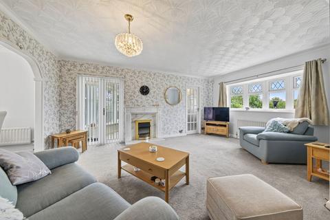 3 bedroom detached bungalow for sale, Warkton Lane, Kettering NN15
