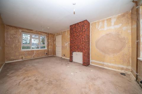 3 bedroom semi-detached house for sale, Ritcroft Close, Leverstock Green, Hemel Hempstead, Hertfordshire, HP3 8PB