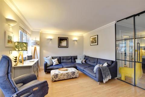 undefined, Peacocke Way, Rye