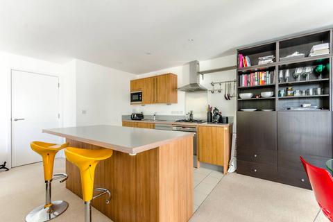 2 bedroom flat to rent, Carronade Court, Holloway, London, N7