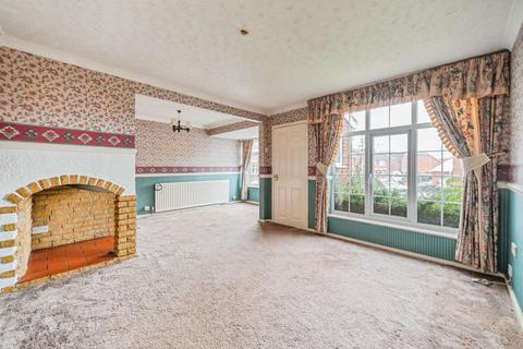3 bedroom semi-detached house for sale, Norwich Close, Lichfield