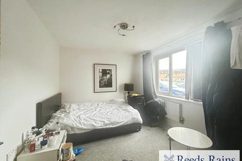undefined, Christie Lane, Salford M7