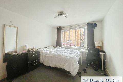 undefined, Christie Lane, Salford M7