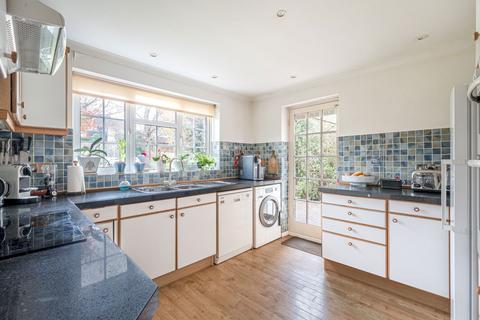 undefined, Lambourn Close, East Grinstead RH19