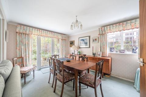 undefined, Lambourn Close, East Grinstead RH19