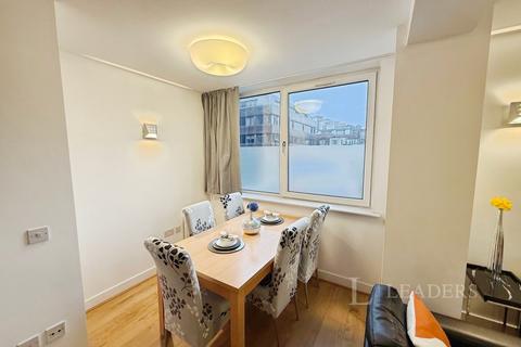 2 bedroom flat to rent, High Street, Southampton, SO14