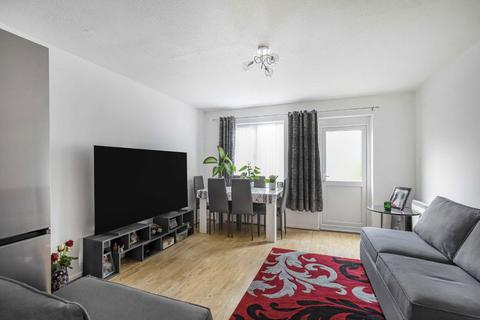 undefined, Haygreen Close, Kingston Upon Thames KT2