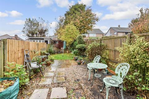 2 bedroom terraced house for sale, Glenfield Road, Dover CT16