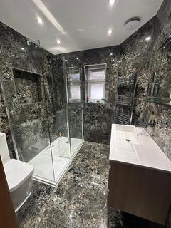 Studio to rent, Bengeworth Road, Harrow HA1