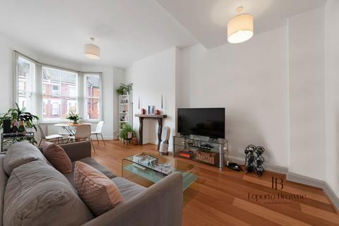 3 bedroom apartment for sale, Dunster Gardens, NW6