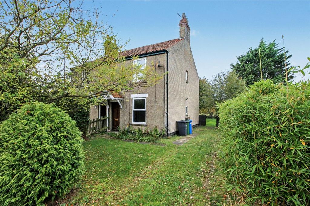 Flixton Road, Flixton, Lowestoft... 3 bed semi-detached house for sale ...