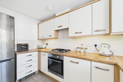 8 Hillside View, Chinnor, OX39 4DE
