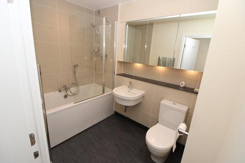 1 bedroom flat for sale, Luminosity Court, Ealing, W13