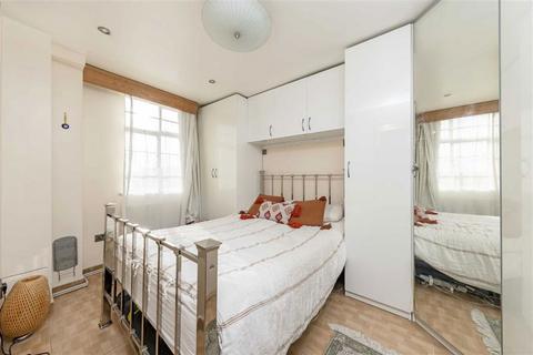 1 bedroom flat to rent, Orsett Terrace, London W2