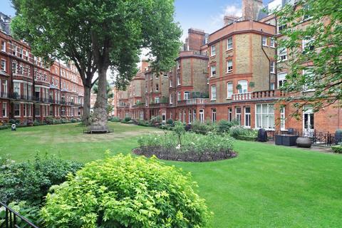 3 bedroom apartment for sale, Egerton Gardens, Knightsbridge SW3