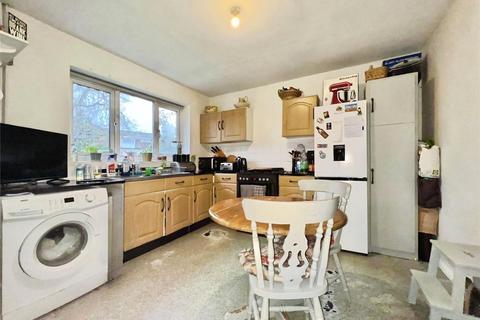3 bedroom semi-detached house for sale, Sherbourne Close, Sevenoaks TN15