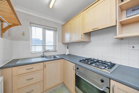 undefined, Evans Close, Royston SG8